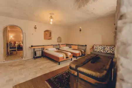 Pinhan Cave Suites - 31