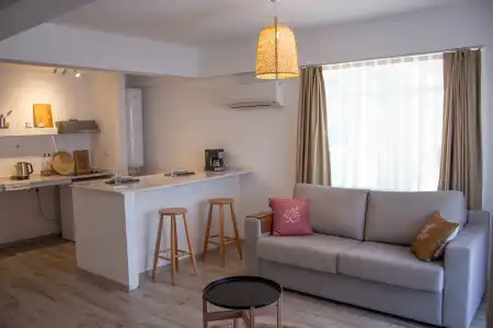 Aloha Suites - 50