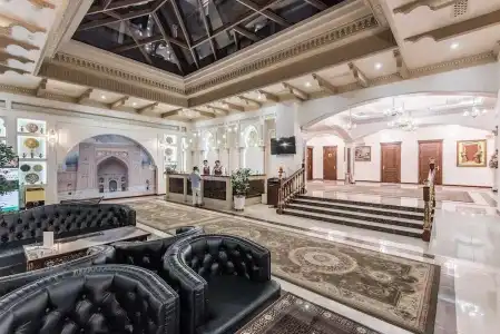 The Royal Mezbon & SPA - 8