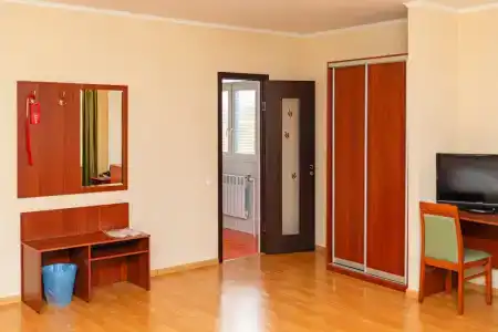 Dom Uchenykh Netr.p. Rzhavki Gostinitsa - 76