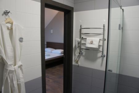 B&B Centre - 107