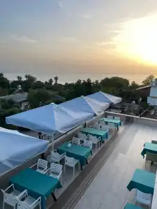 Beachway Side - 11