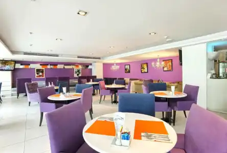 Nova Suites Pattaya by Compass Hospitality - 11