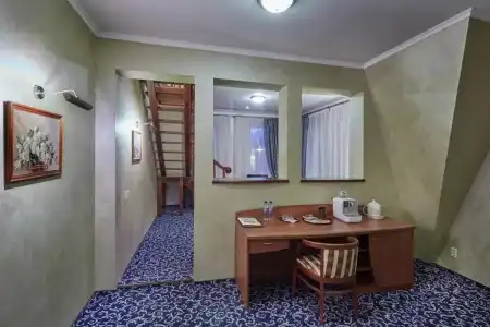 Gostinichnyij Kompleks Sosnovyij Bor - 60