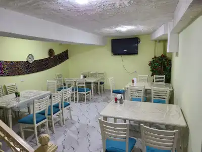 Registan Center Guest House - 8