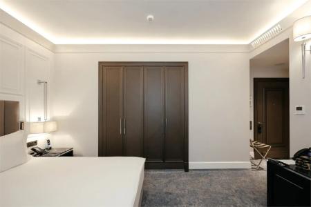 Cosmos Selection Saint-Petersburg Italyanskaya - 104