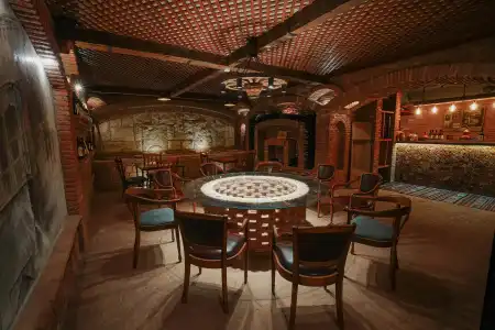 Kviria Boutique-hotel - 11