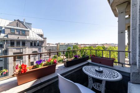 Демократ на Некрасова 58 - 213