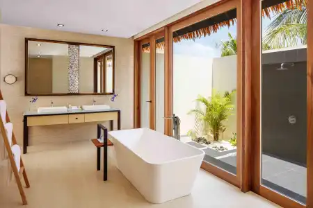 Radisson Blu Resort Maldives - 39