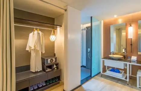 The ShellSea Krabi I Luxury Beach Front Resort & Pool Villas - 42