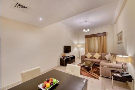 Pearl Marina Apartments LLC - 11