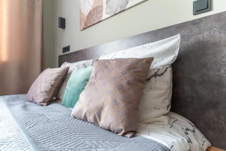 Vash Salut Apart - 137