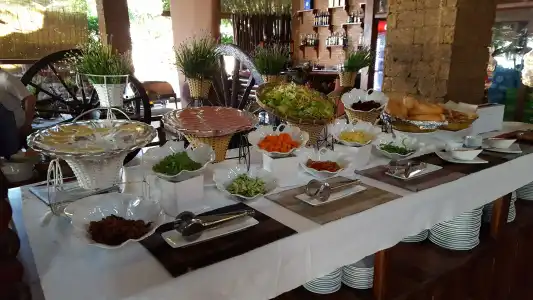 Milana Beach Resort & Spa - 8