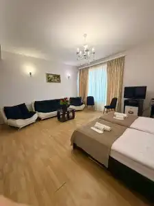 Qeroli - 103