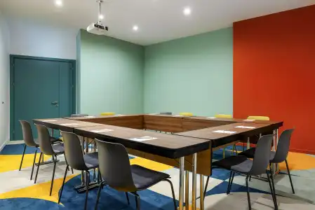 Ibis Styles Old - 32