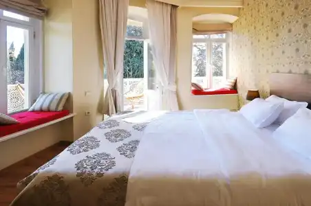 Tekla Palace - 0
