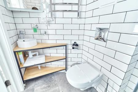 GrandWhite Apart - 144