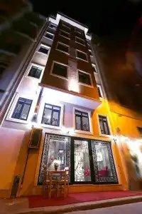 MAXWELL Boutique-hotel - 0