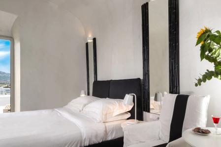 Mythical Blue Luxury Suites - 203