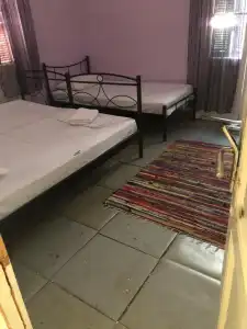 Pinguino Hostel Athens - 8