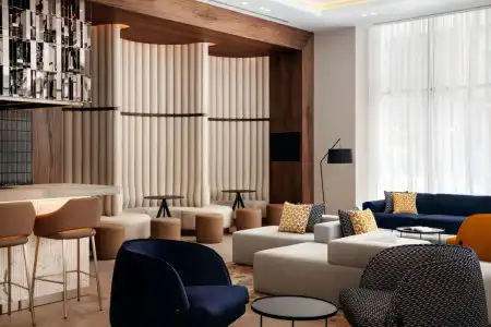 Courtyard By Marriott - 25