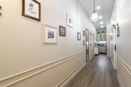 Lotman Boutique - 18