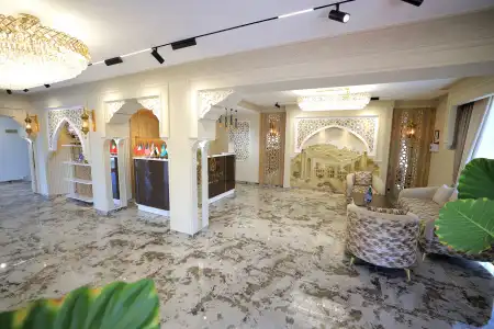 Amir Plaza - 40
