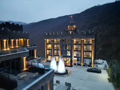Mounthree Resort - 0