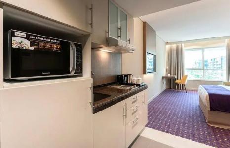 Leva and Suites, Mazaya Centre - 10