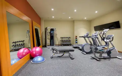 Hilton Garden Inn Orenburg - 12
