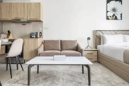 Unlock Metropolis Apartment - 148