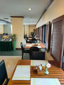 Mike Beach Resort Pattaya - 9