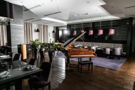 Crowne Plaza - Congress, an IHG - 1