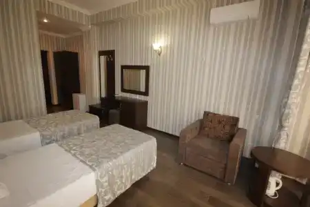 Maestro Guest House - 18