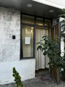 Vahe's Family Guest House Front - 34