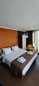 Bricks - 63
