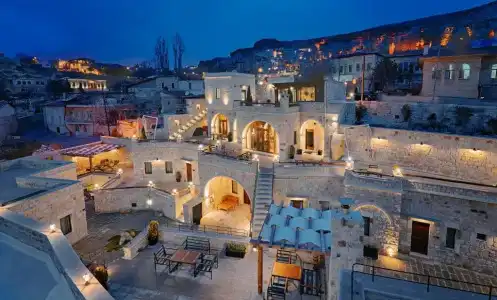 Solem Cave Suites - 0
