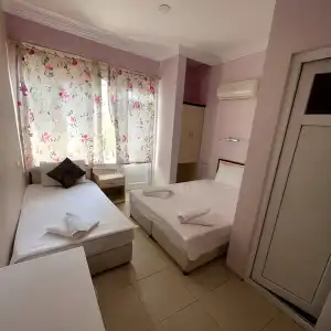 Beachway Side - 16