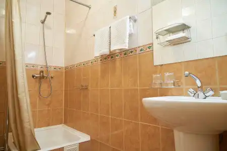 Admiralteyskaya - 20