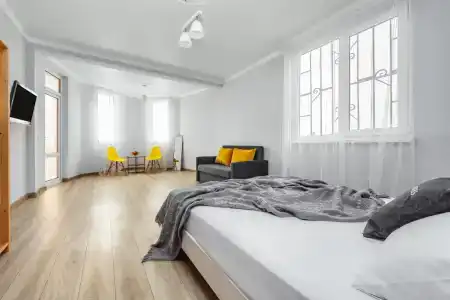 Yazon Tourist base - 73