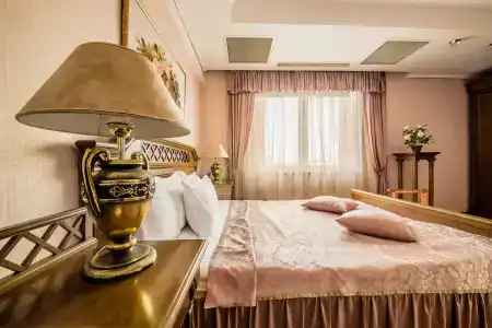 Hotel - 44