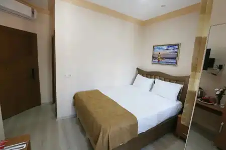 MAXWELL Boutique-hotel - 17