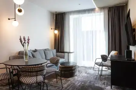 Novotel Living Jetisu - 62