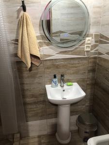 Dom Polski Guest House - 40