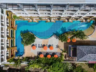 Kata Sea Breeze Resort - 1