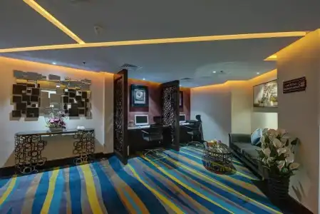 Omega Dubai - 6