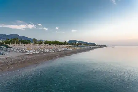 Lucida Beach - 32