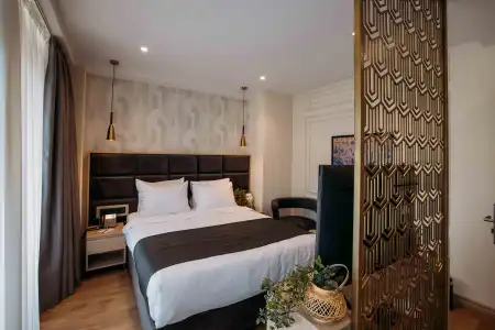 Monday by Dnt Group - 48