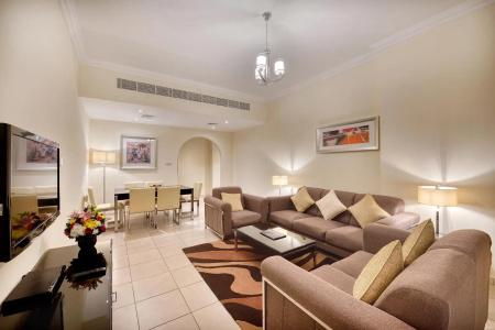 Pearl Marina Apartments LLC - 19