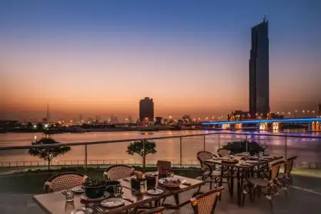 Crowne Plaza Festival City - 8